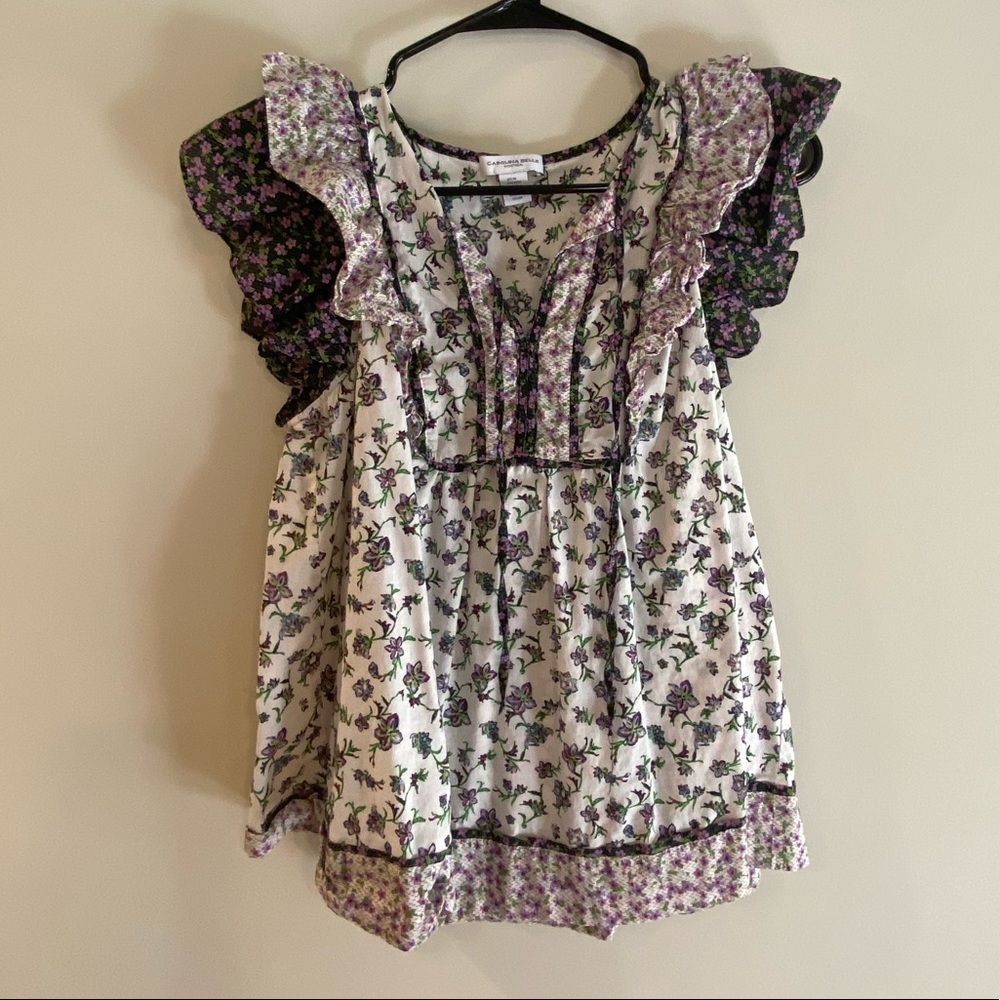 Carolina Belle Boutique flutter sleeve peasant top